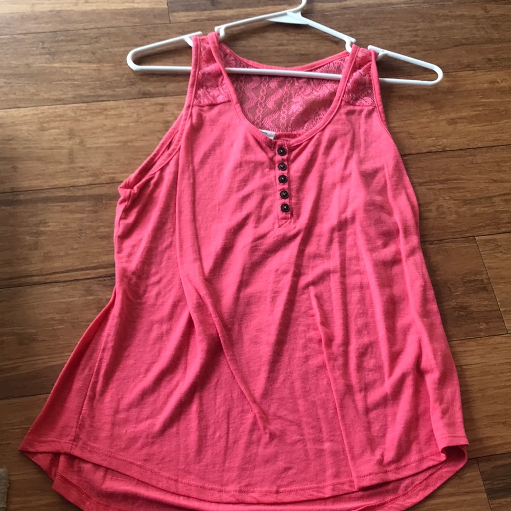 chic pink tank